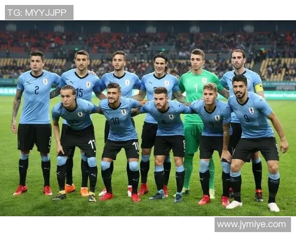 乌拉圭与巴西激战正酣足球盛宴引发球迷热情高涨